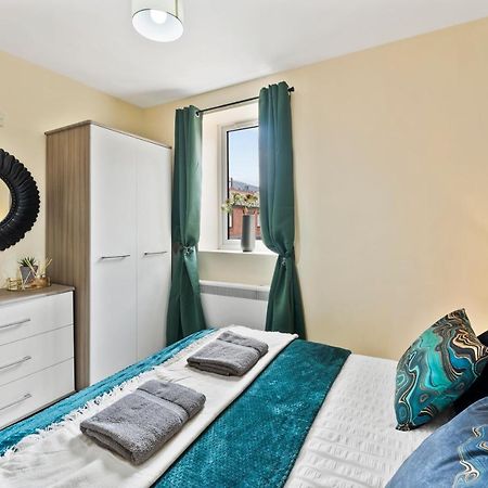 Central Leeds Gem - Parking - Sleeps 6 Apartment Exterior photo